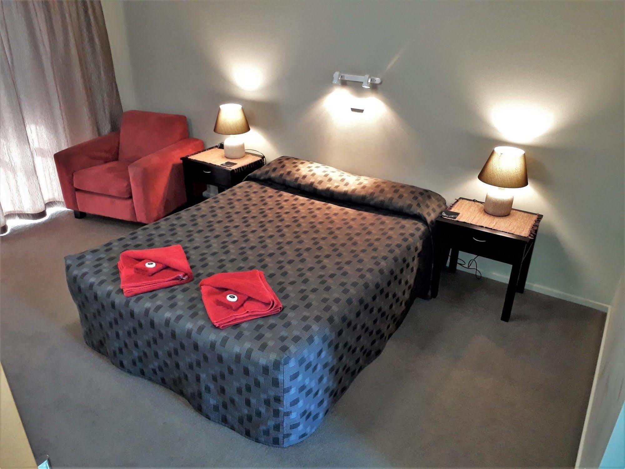 Mohua Motels Takaka Extérieur photo