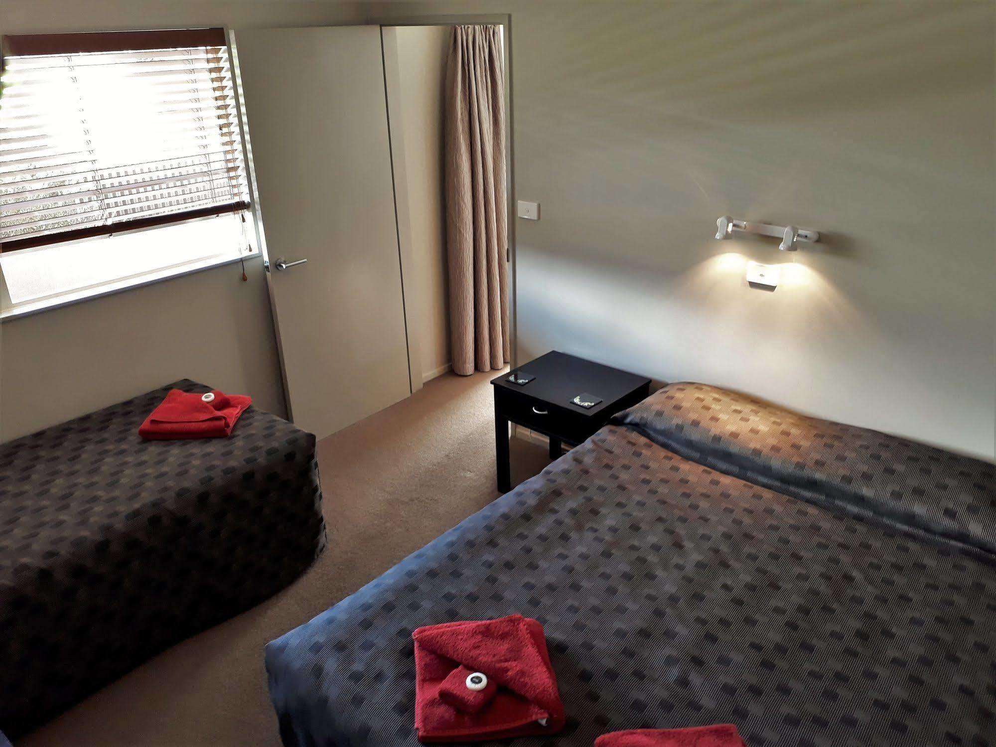 Mohua Motels Takaka Extérieur photo