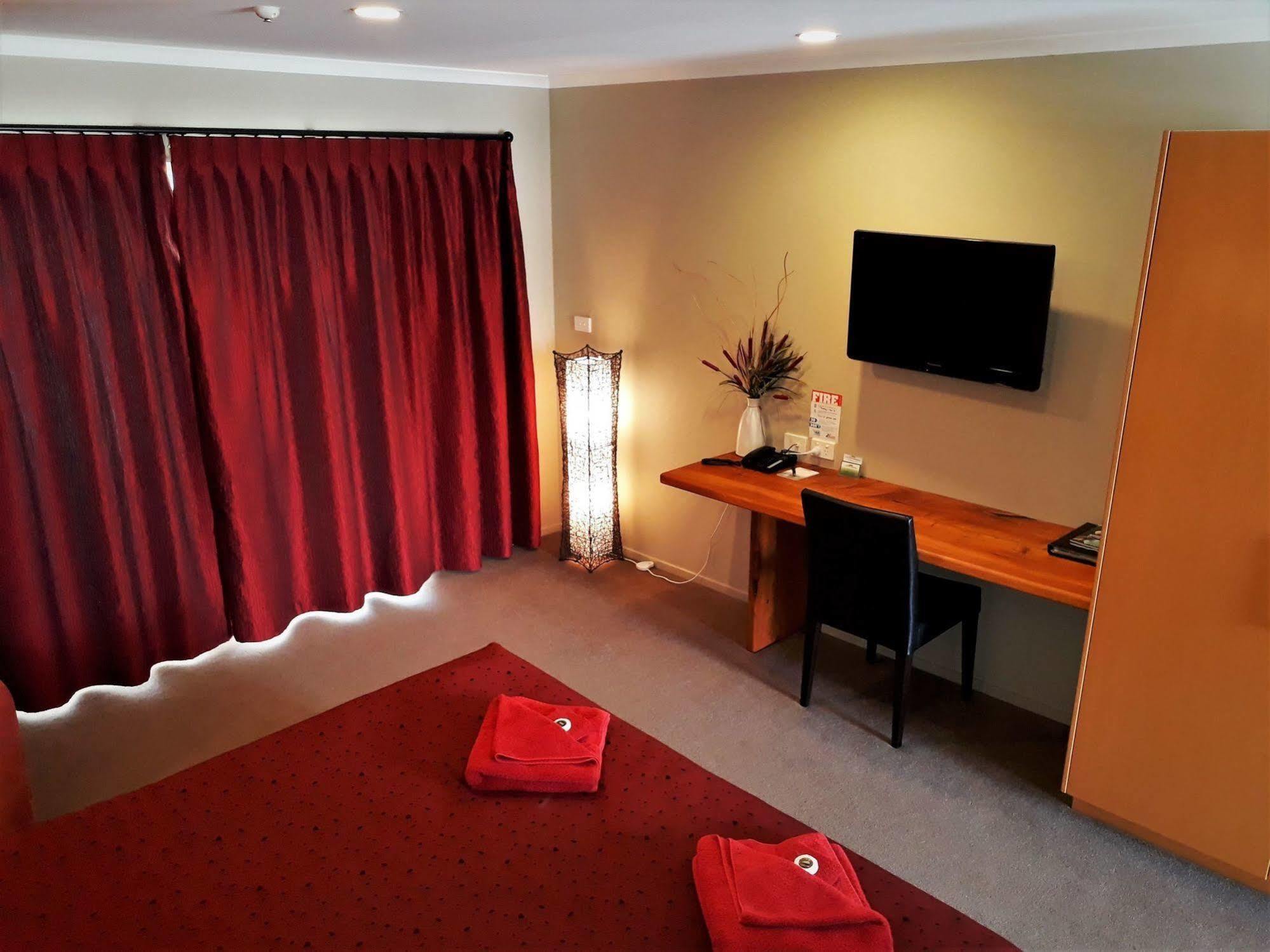 Mohua Motels Takaka Extérieur photo