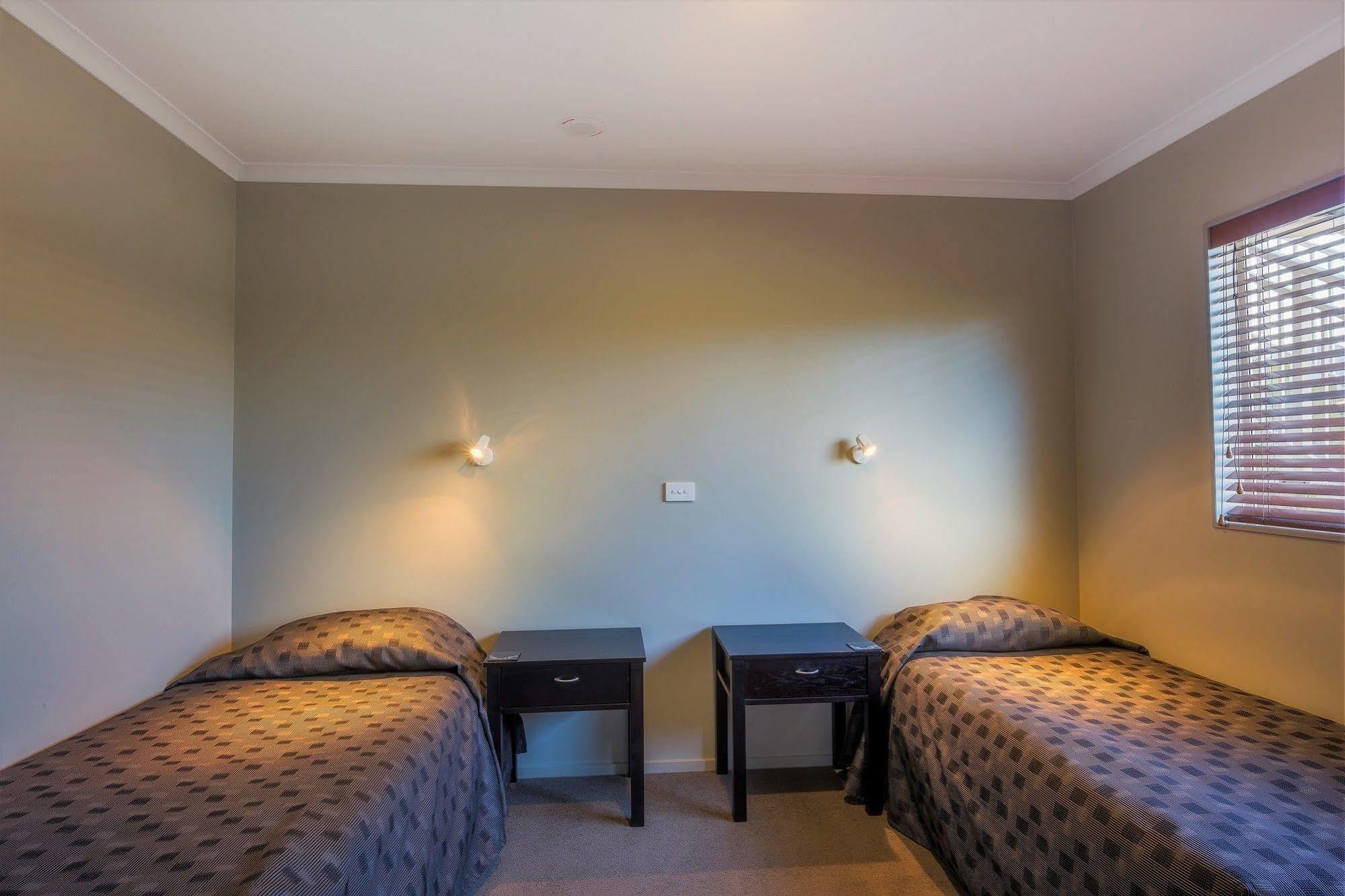 Mohua Motels Takaka Extérieur photo